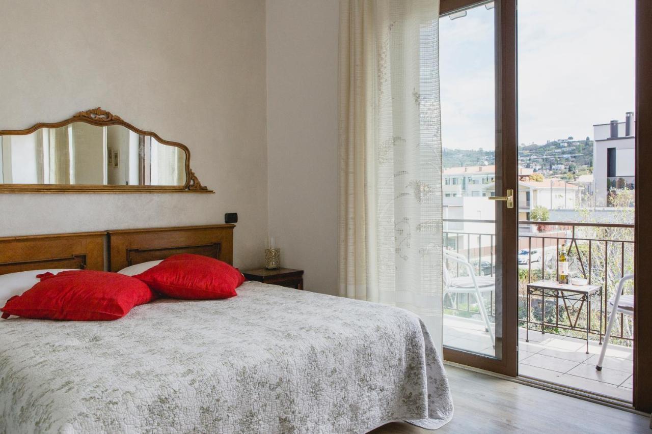 Casa Ginev Room & Apartments Bardolino Exterior photo